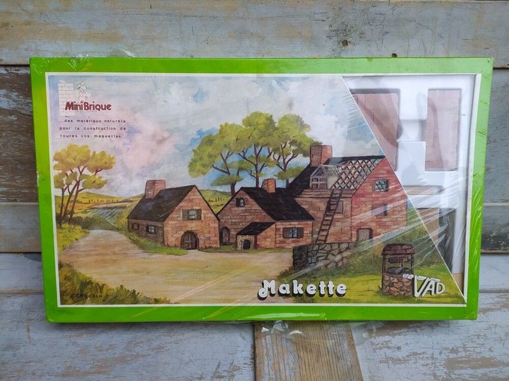 Boite Jeu de Construction Mini Brique Makette VAD France
Jeux / jouets