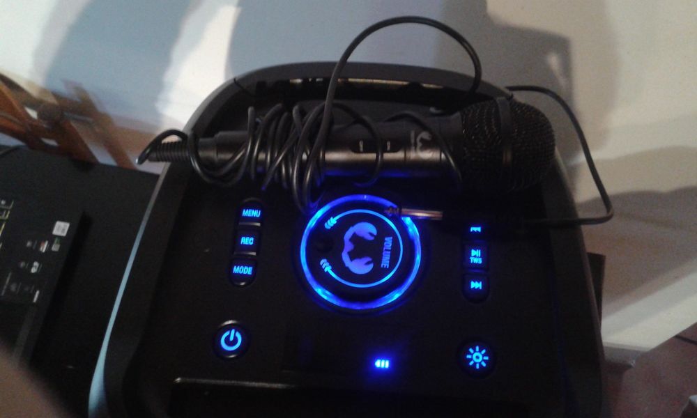 Grosse Enceinte Bluetooth 160 watt. Audio et hifi