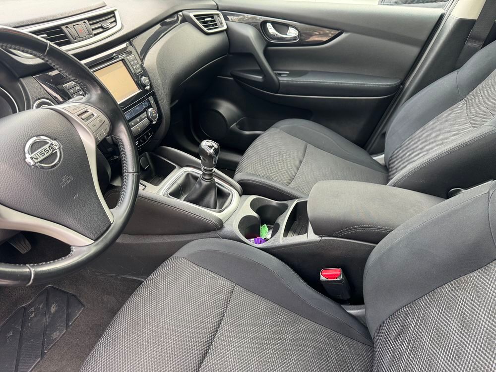 Qashqai II 1.2 DIG-T 115 CONNECT EDITION 2015 occasion 95150 Taverny