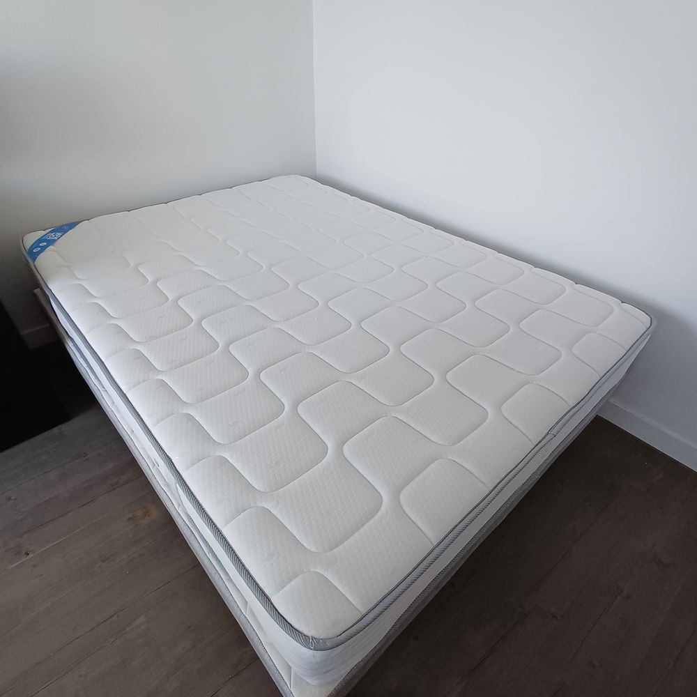 Matelas et sommier Meubles
