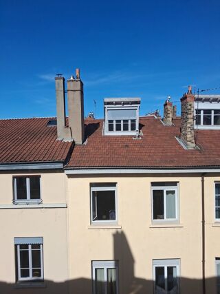  Investissement à vendre 6 pièces 174 m²