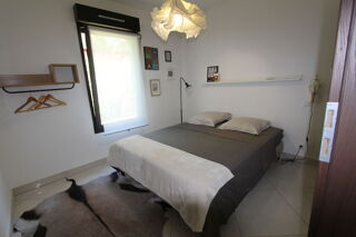  Appartement à louer 4 pièces 85 m² Saint-raphaël