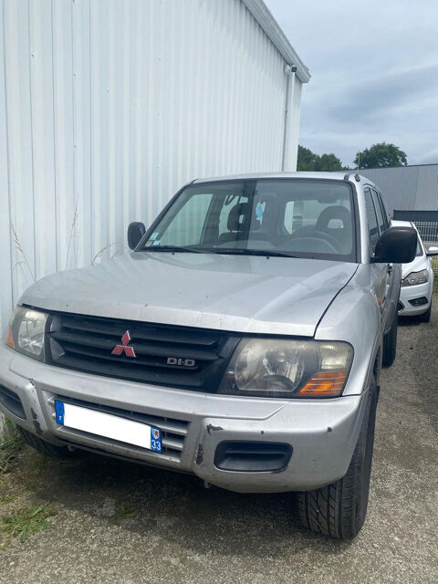 Mitsubishi pajero 3.2 DI-D Classic