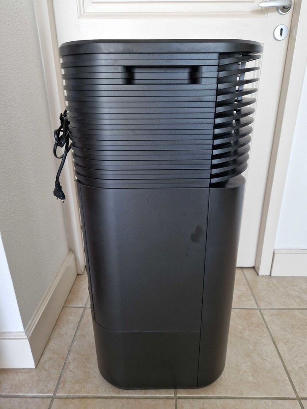 Rafra&icirc;chisseur d'air, ventilateur et humidificateur Electroménager