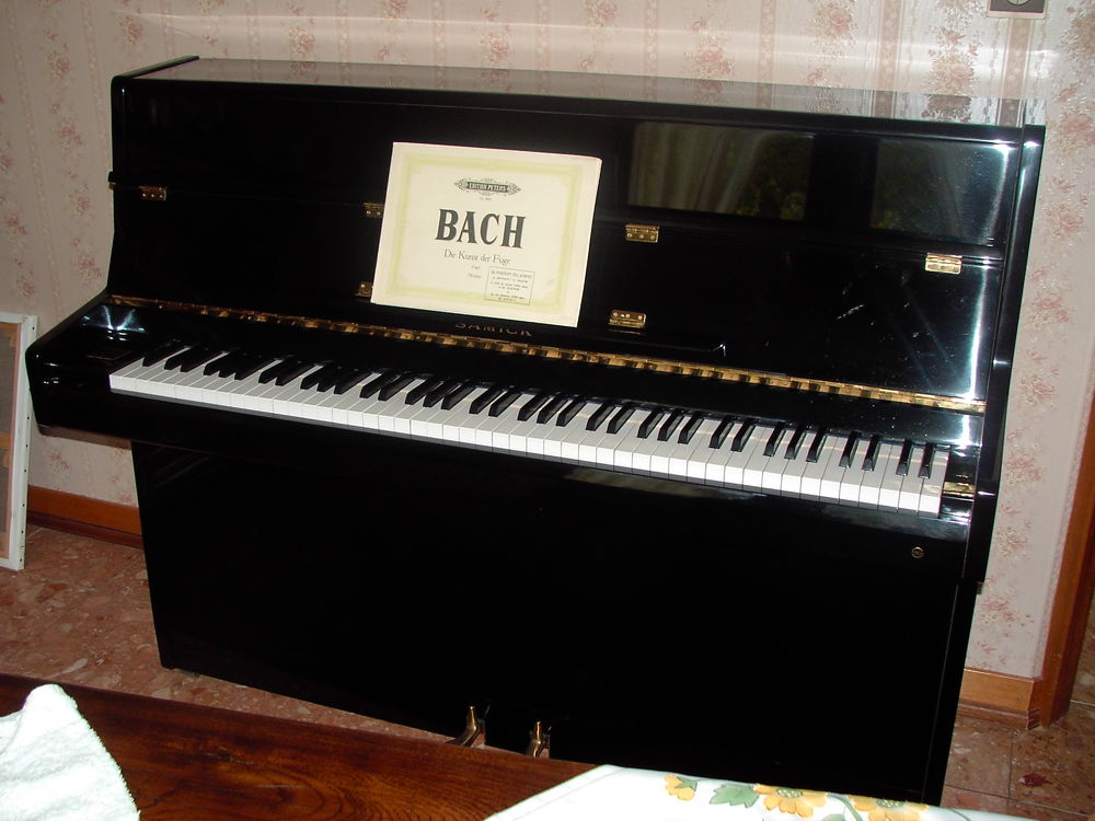 Piano d'&eacute;tude SAMIC Instruments de musique