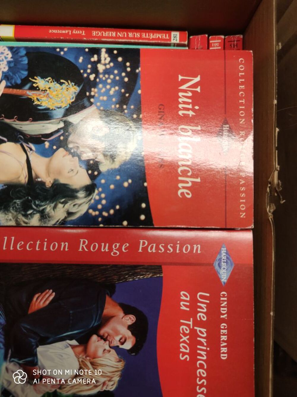 Tr&egrave;s gros lots collection Harlequins Livres et BD