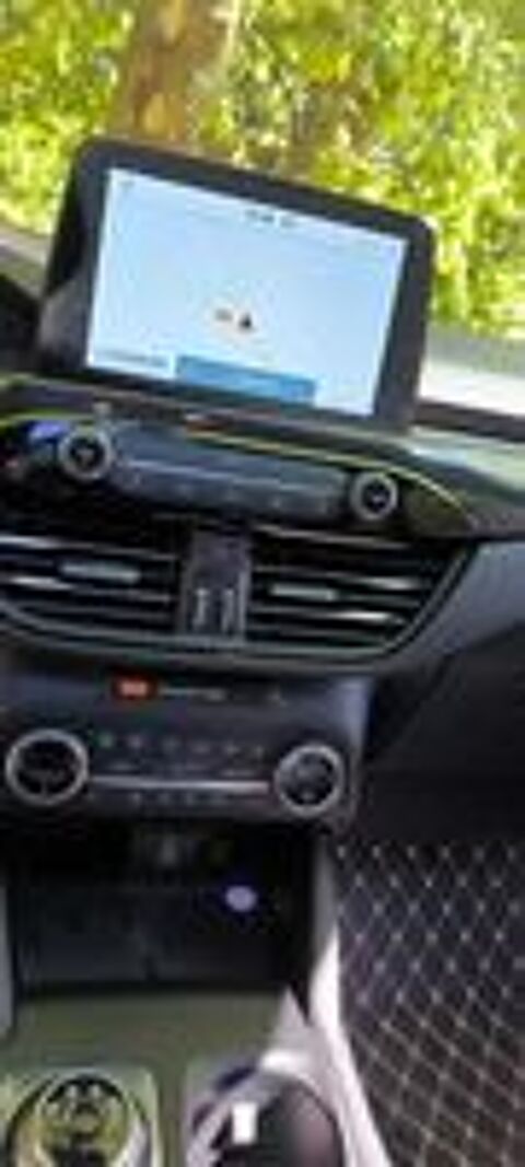 Kuga 2.5 Duratec 190 ch FHEV I-AWD e-CVT ST-Line X 2022 occasion 07700 Bourg-Saint-And&eacute;ol
