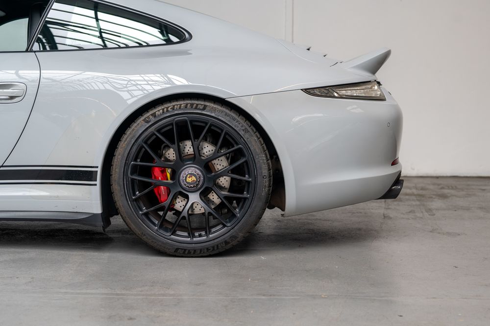 911 (991) 911 Carrera Coup&eacute; 3.8i 430 GTS PDK 2016 occasion 75014 Paris