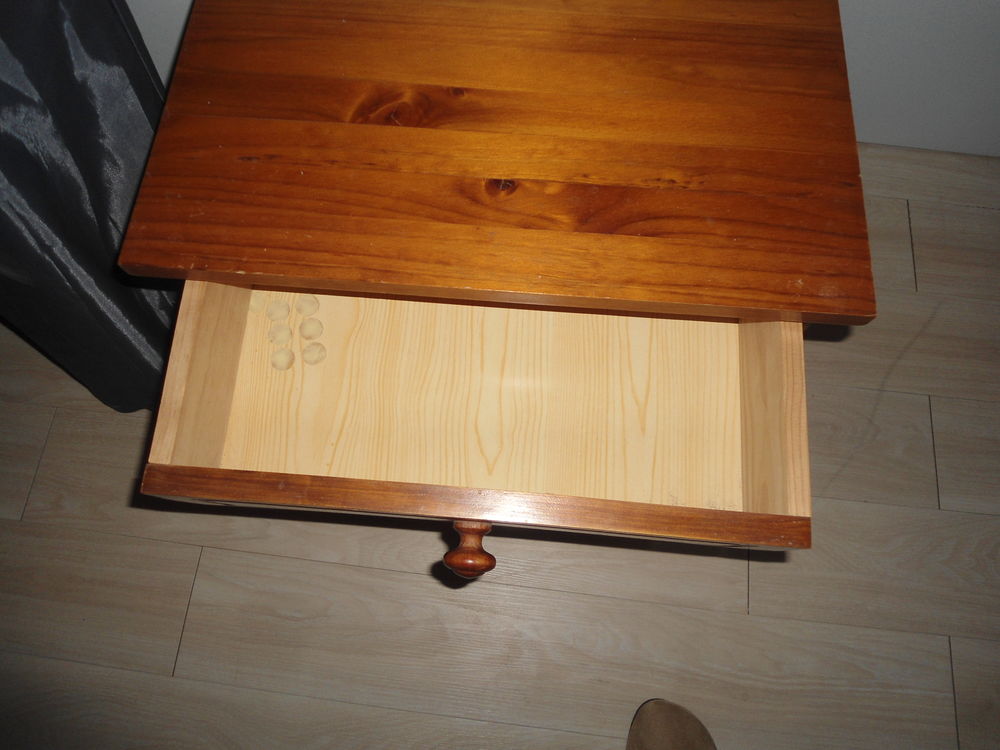 tables de nuit Meubles