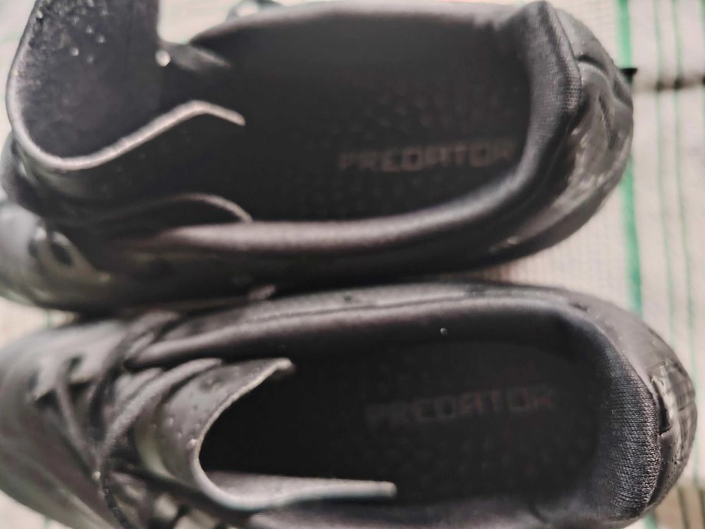 Chaussure de foot Adidas Sports