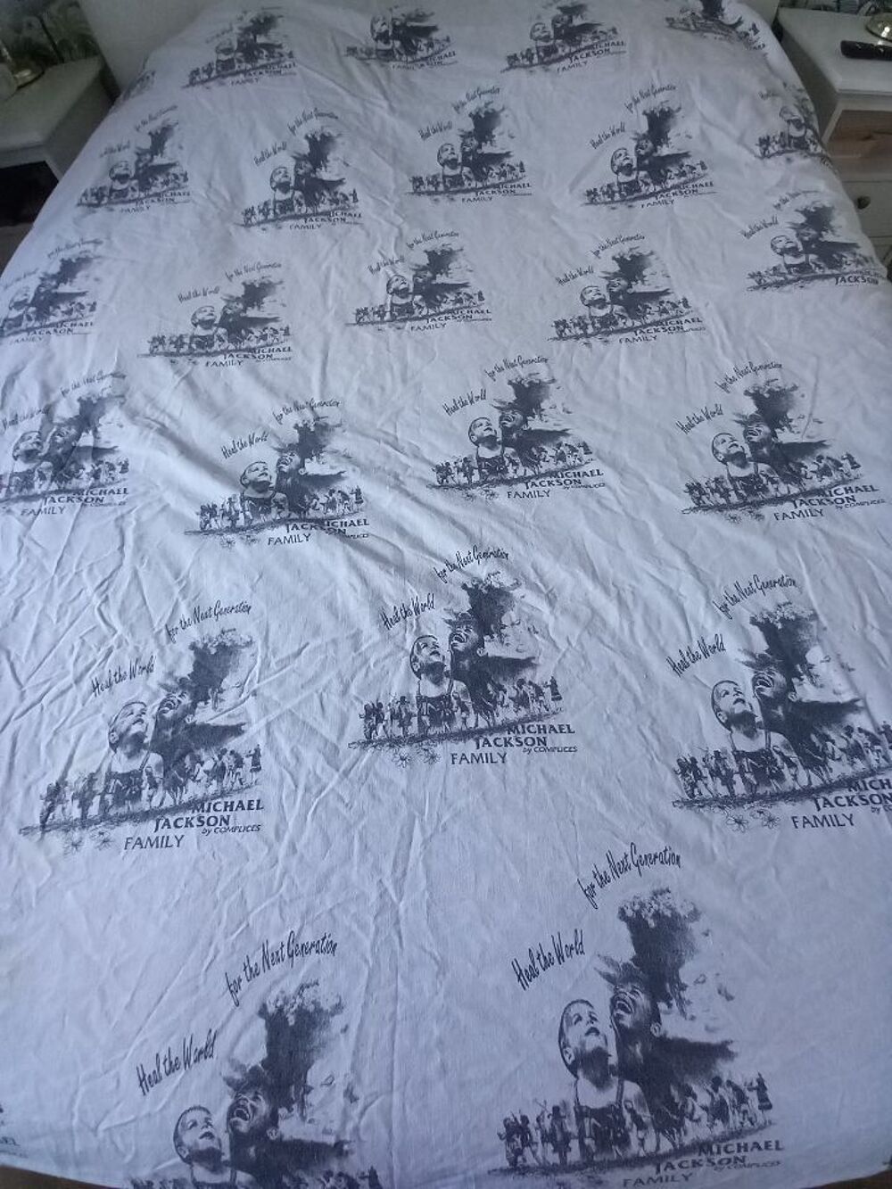 Parure de couette gris fonc&eacute; lit 2 personnes Mickael Jackson Dcoration