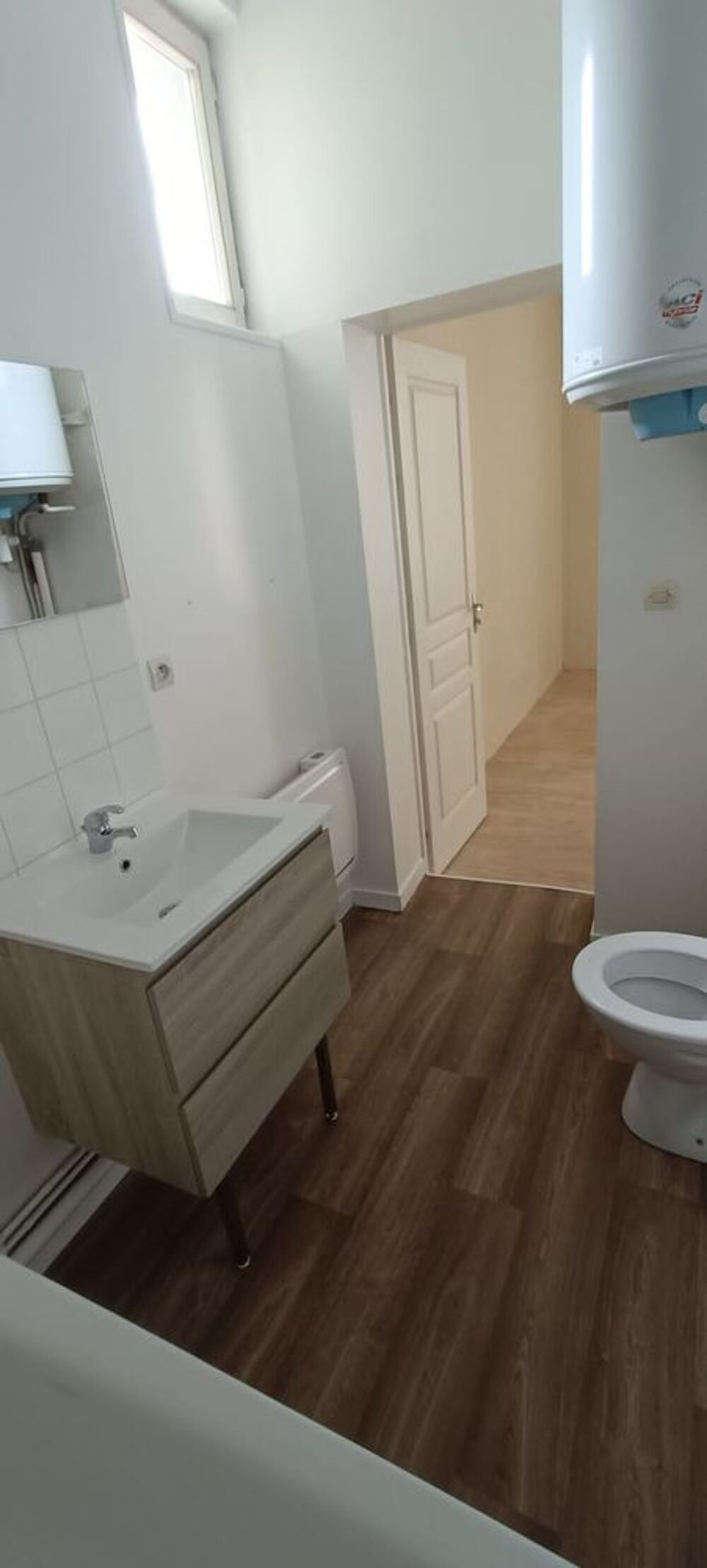 Location Appartement Studio idéalement situé au centre ville Saumur
