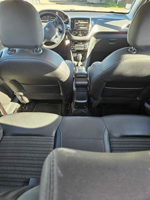 Peugeot 208 allure