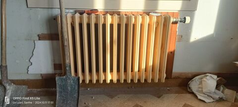 Chaudire a fioul+ 6 radiateur en fonte et cuve 1000 Le Luart (72)