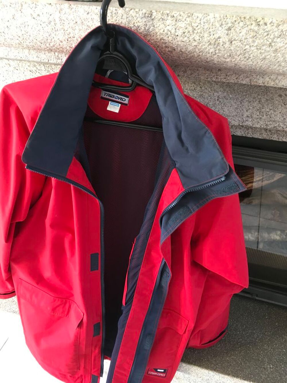 Toute sorte de v&ecirc;tements en lots tr&egrave;s bonnes qualit&eacute;s Vêtements