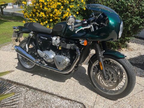 Moto TRIUMPH 2017 occasion Chantonnay 85110