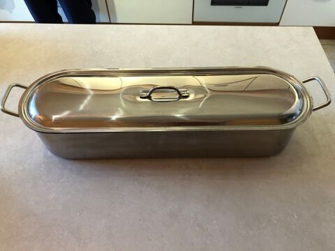 poissonni�re 60 cm avec grille (1007 ) 45 Saint-Vallier (71)