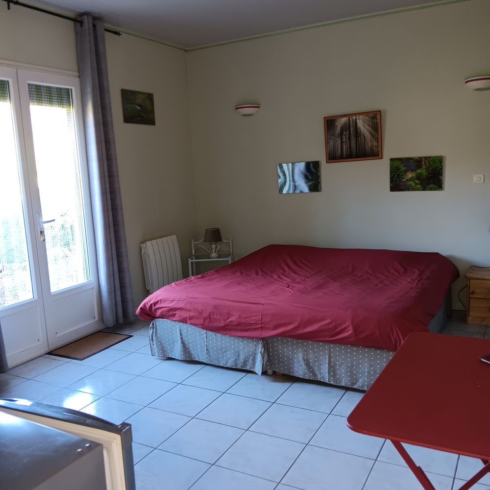   Villa, bord du lac de la Raviège, parc Régional Ht Languedoc Languedoc-Roussillon, La Salvetat-sur-Agout (34330)