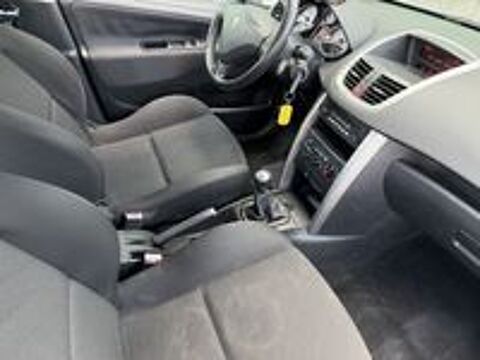 207 1.4 HDI 70 ACTIVE 5P 2009 occasion 77130 La Grande-Paroisse