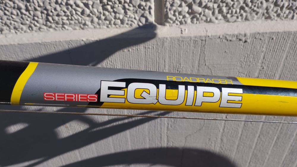 VELO LAPIERRE S&Eacute;RIE &Eacute;QUIPE ROADRACER Vélos