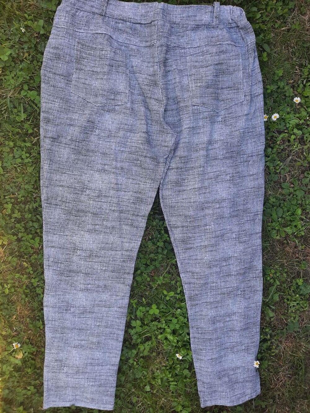 Pantalon noir et blanc Vêtements