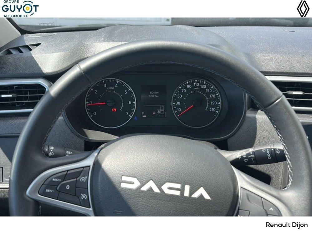 Duster Blue dCi 115 4x2 Journey 2023 occasion 21000 Dijon