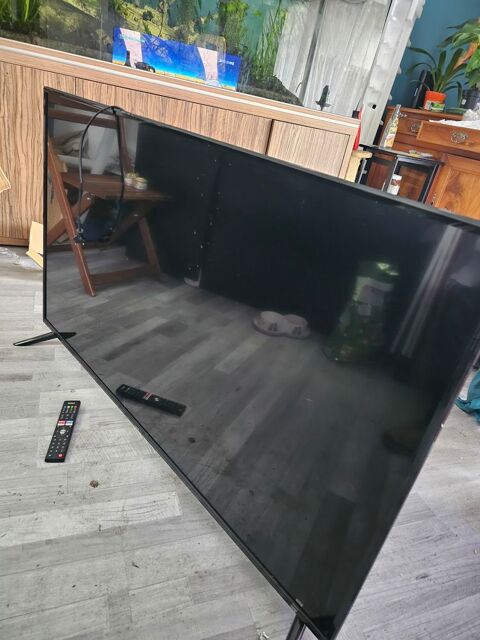 TV CHIQ 55POUCE 140CM  230 Noyal-sur-Vilaine (35)
