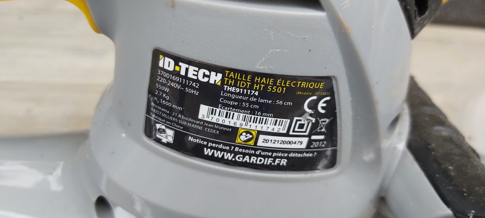 TAILLE HAIE ELECTRIQUE Bricolage