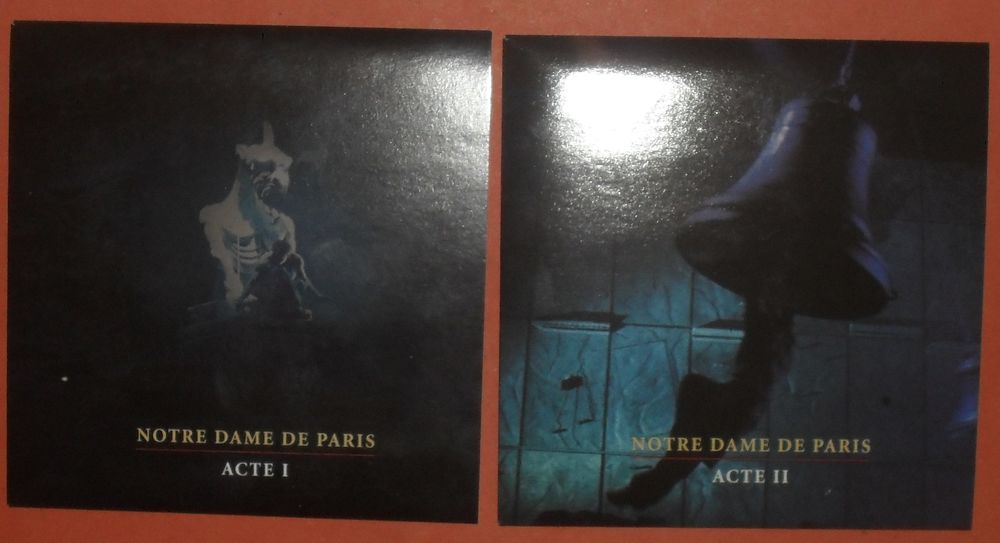 Coffret Notre Dame de Paris 2CD et Livret. CD et vinyles