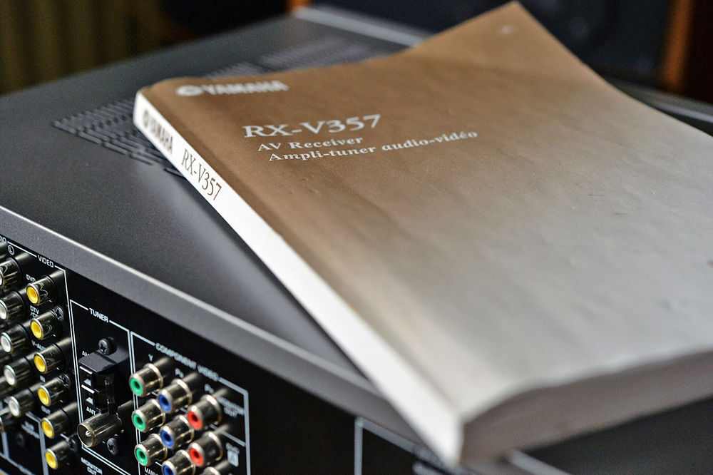 Ampli-tuner audio-vid&eacute;o Yamaha RX-V357 Audio et hifi