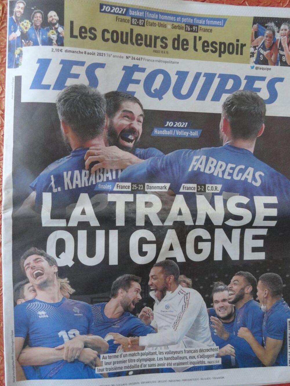 " UNES " du Journal L'EQUIPE 