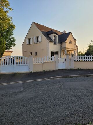  Villa � vendre 8 pi�ces 250 m�