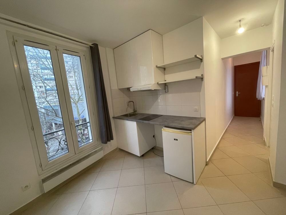 Vente Appartement A la limite de Paris (100 m) Clichy