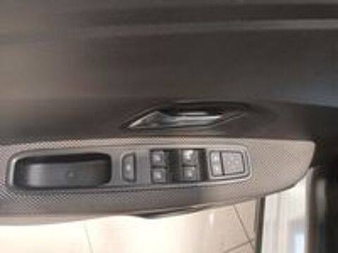 Sandero TCe 90 Stepway Confort 2022 occasion 08000 Charleville-M&eacute;zi&egrave;res