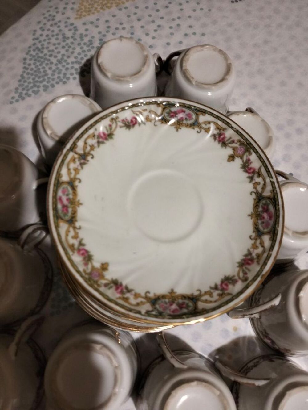 service &agrave; caf&eacute; porcelaine de limoges Décoration
