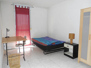  Appartement à louer 4 pièces 93 m²