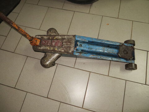 Cric rouleur de garage de marque fog. 0 Dung (25)