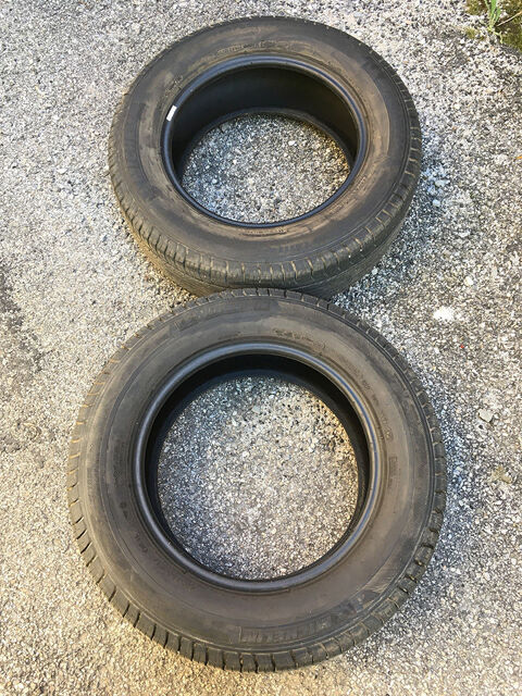 Pi&egrave;ces et &eacute;quipements Voiture Pi&egrave;ces et &eacute;quipements Voiture  occasion Veynes 05400