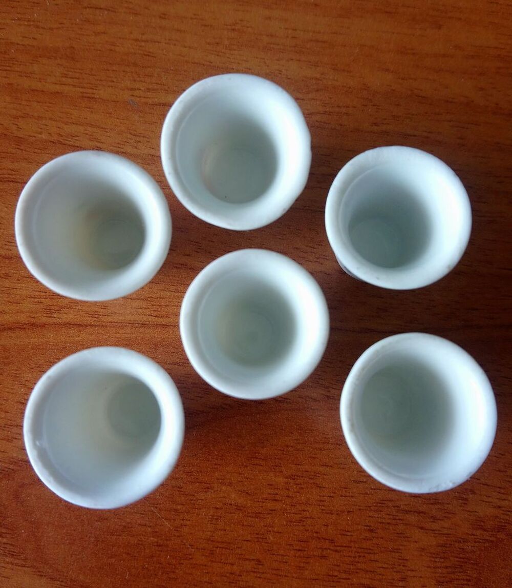 Lot de 6 d&eacute;s &agrave; coudre 