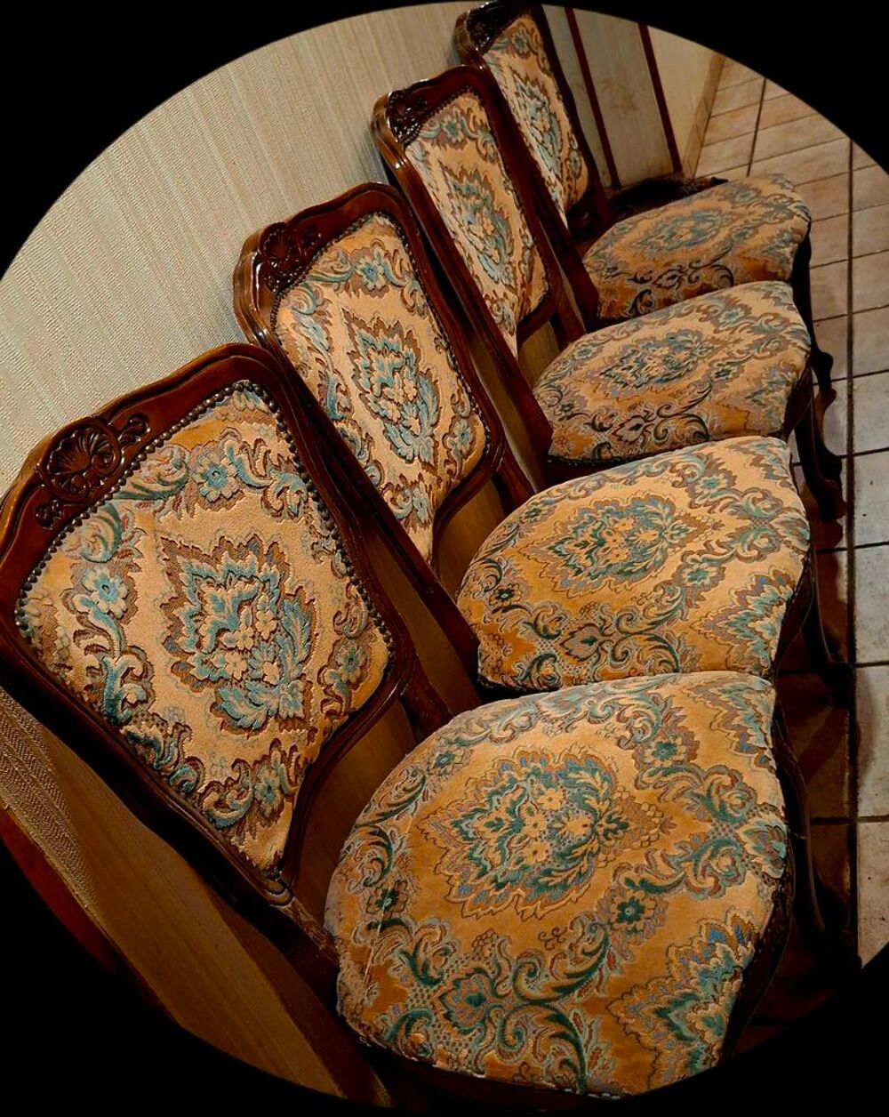 chaises tapissi&egrave;res Meubles