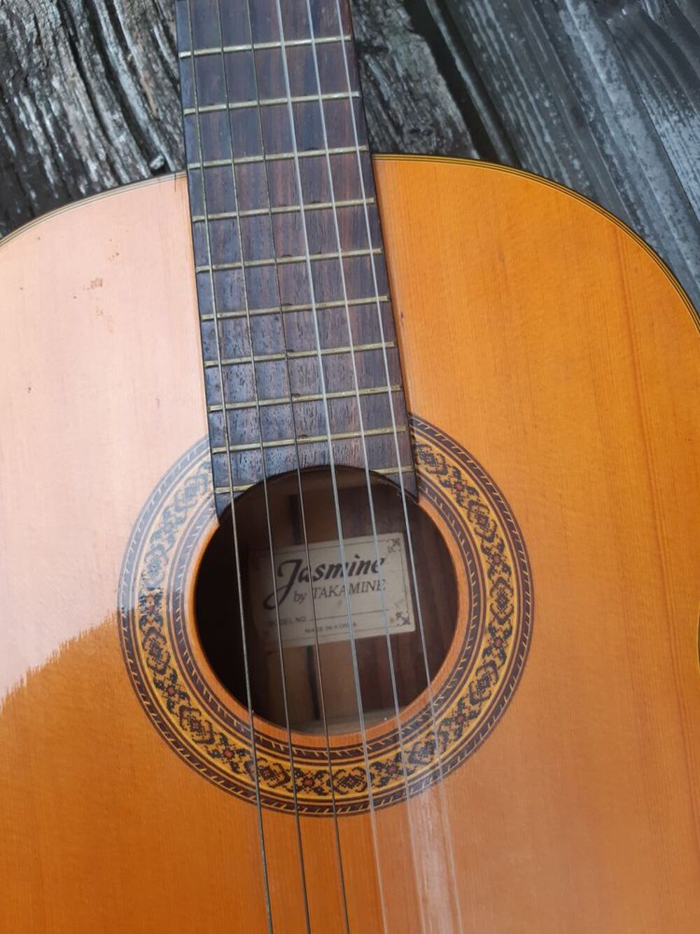 Guitare Jasmine by Takamine Instruments de musique
