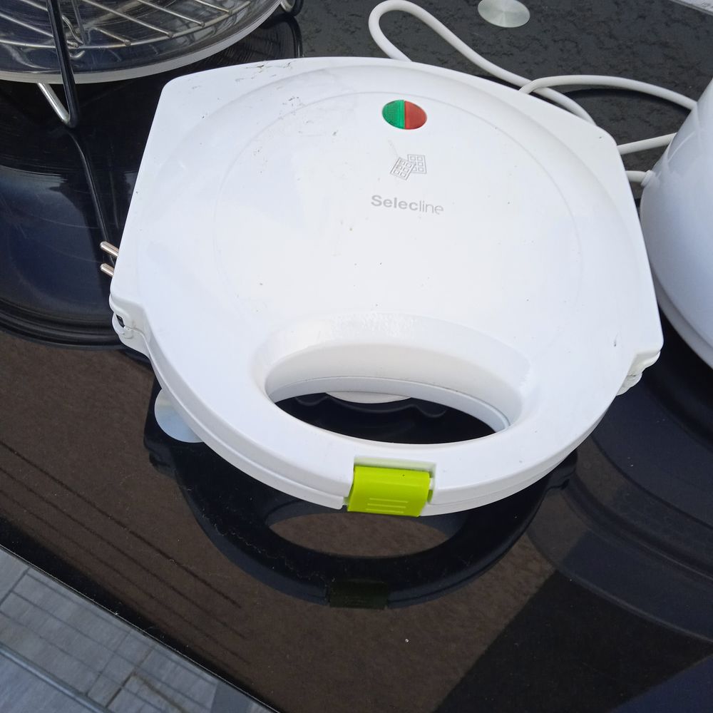 Gaufrier petit format tr&egrave;s bon &eacute;tat Electroménager