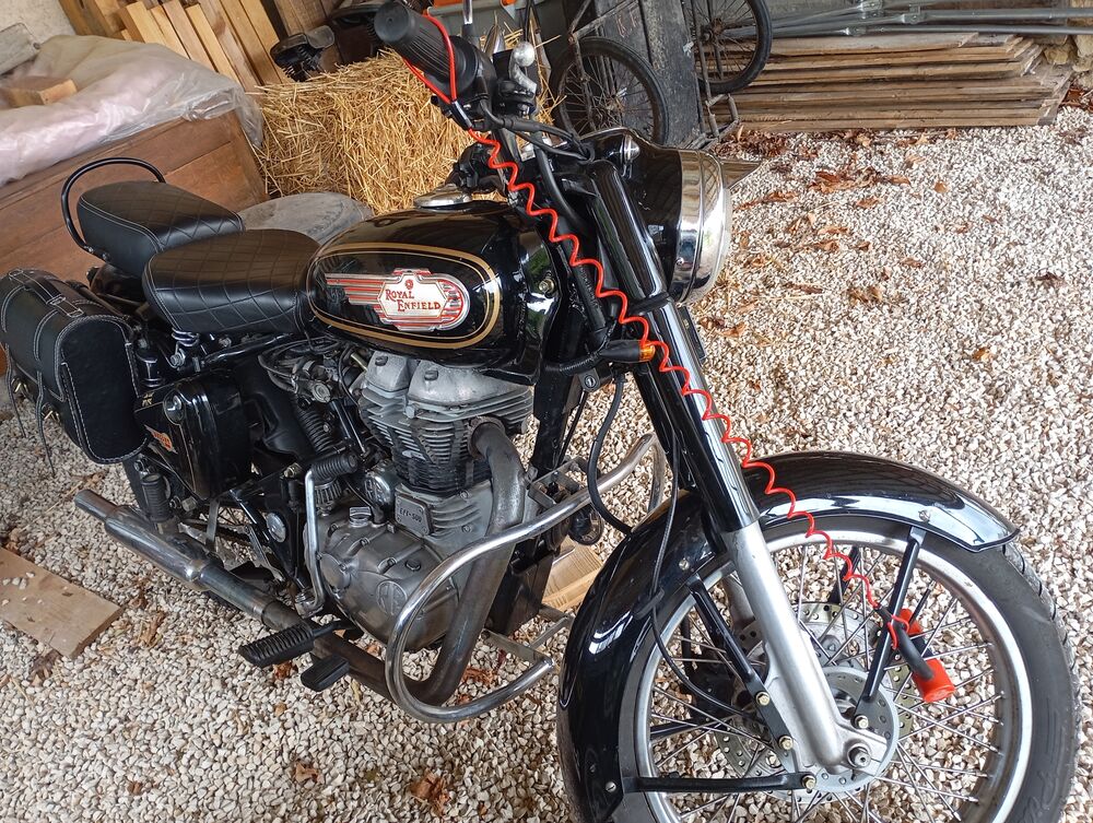 ROYAL ENFIELD 2011 occasion 79370 Vitr&eacute;