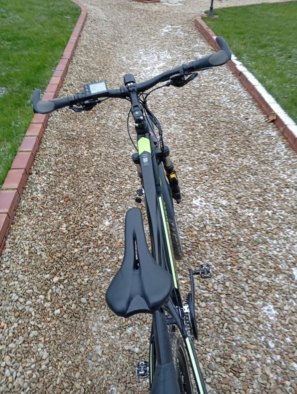 VTT &eacute;lectrique bon &eacute;tat V�los