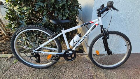 VTT Rockrider �tat neuf 24 pouces 2022 100 St Cyprien Plage (66)