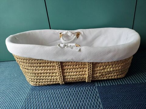 Couffin osier Jacadi en excellent �tat Artigues-pr�s-Bordeaux (33)