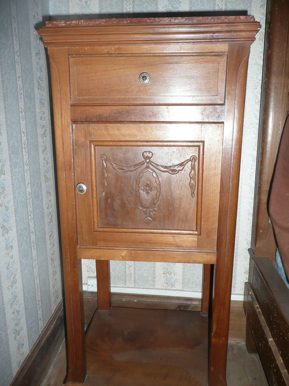 Table de nuit ancienne Meubles