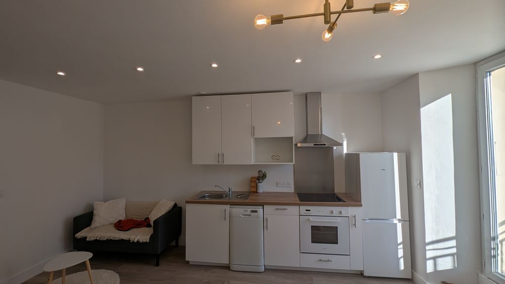 Location Appartement Appartement T1 bis rénové avec balcon ? Hypercentre meublé Tullins