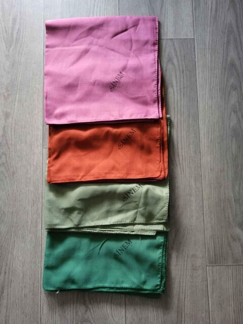 foulard carre 6 Schiltigheim (67)