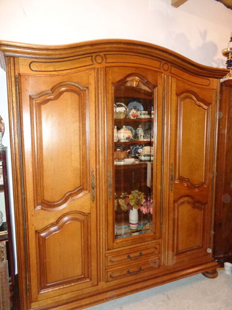 Armoire 3 portes 200 Saint-Sève (33)